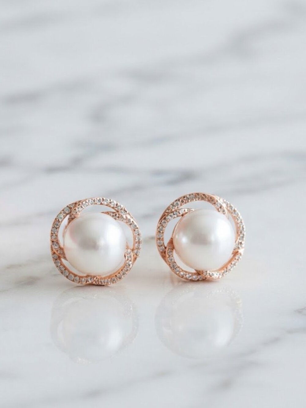Ladies Elegant Rose Gold Pearl Earrings